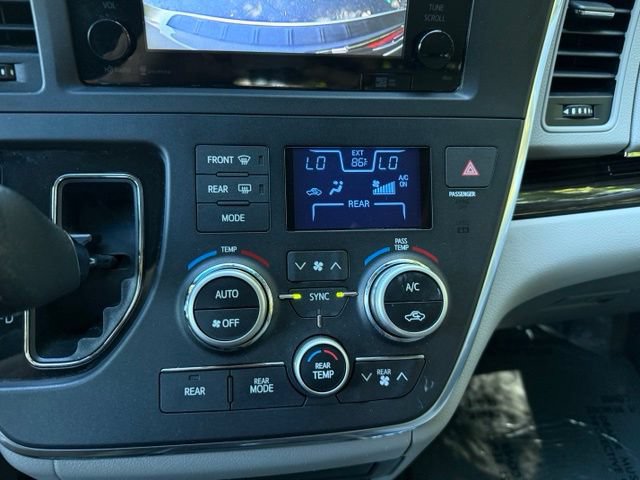 Used 2015 Toyota Sienna XLE w/ XLE Navigation Package FWD image 19