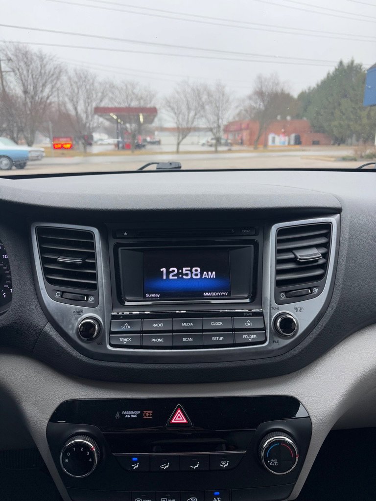 Used 2017 Hyundai Tucson SE image 20