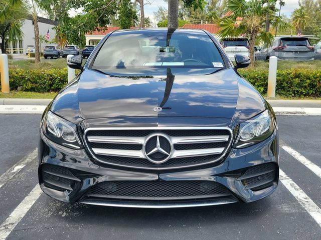 Used 2019 Mercedes-Benz E 300 image 2