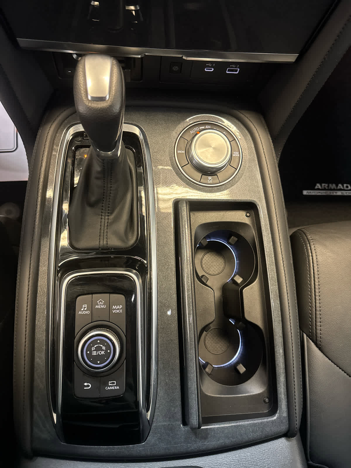 Certified 2024 Nissan Armada SL w/ Midnight Edition Package image 31