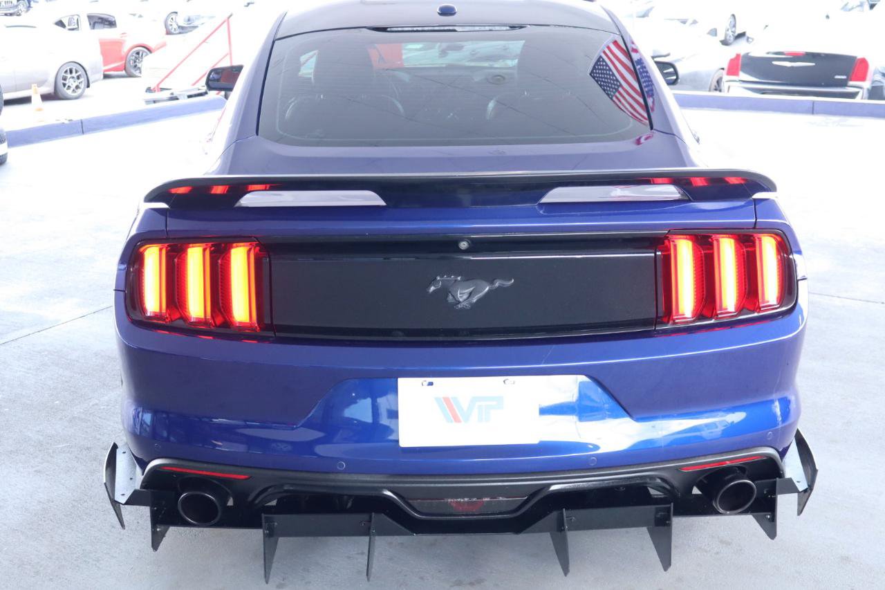 Used 2016 Ford Mustang Premium RWD image 6
