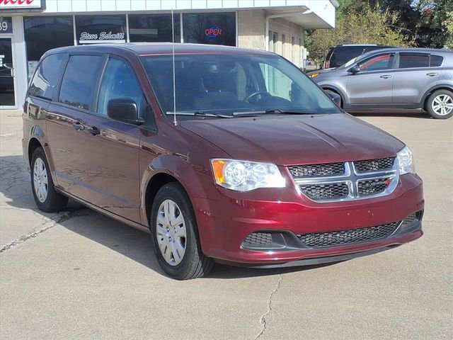 Used 2019 Dodge Grand Caravan SE w/ UConnect Hands-Free Group image 29