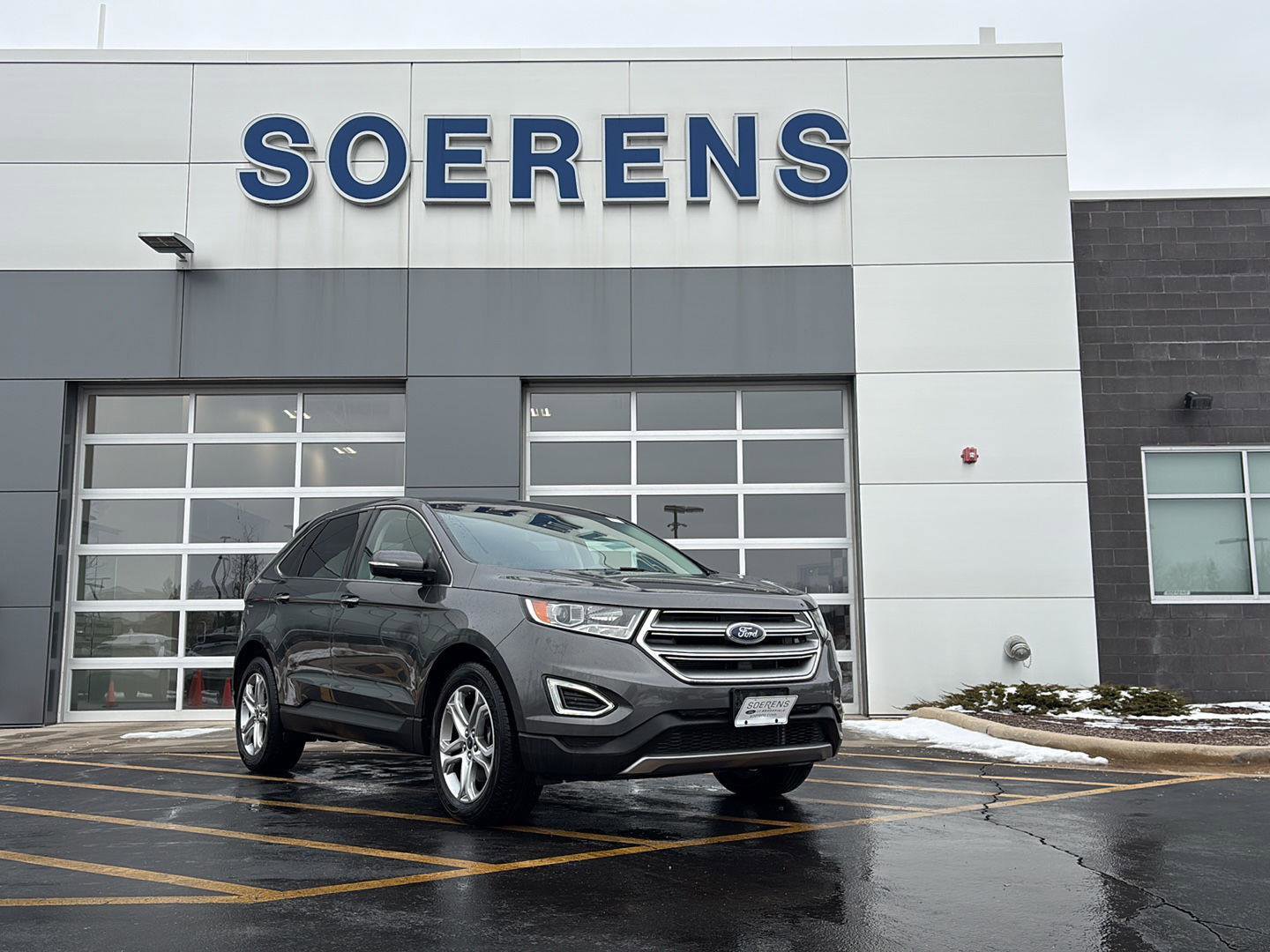 Used 2016 Ford Edge Titanium w/ Equipment Group 301A image 1