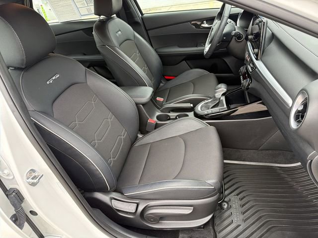 Used 2023 Kia Forte GT-Line image 26