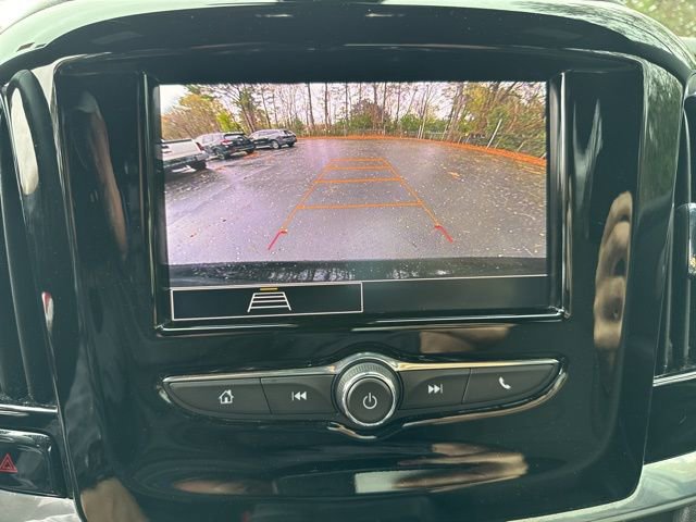 Used 2023 Chevrolet Traverse LT image 17