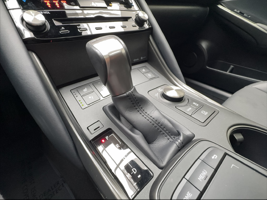Used 2023 Lexus IS 300 w/ Comfort Package RWD image 51