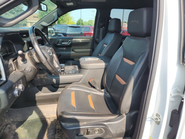Used 2022 GMC Sierra 1500 AT4 w/ AT4 Preferred Package AWD/4WD image 13