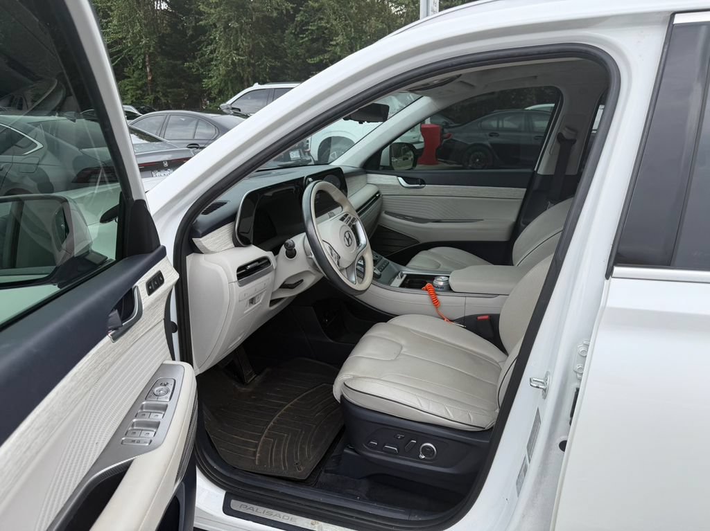 Used 2023 Hyundai Palisade Calligraphy AWD/4WD image 9