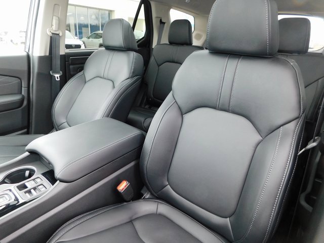 New 2026 Honda Pilot Touring image 16