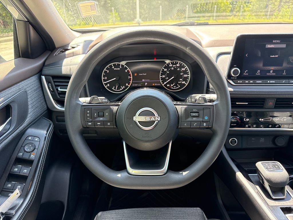 Used 2023 Nissan Rogue SV AWD/4WD image 20