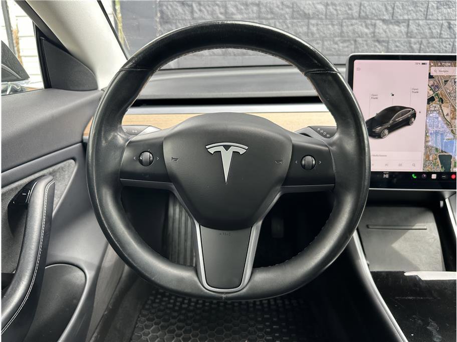 Used 2018 Tesla Model 3 Long Range image 20