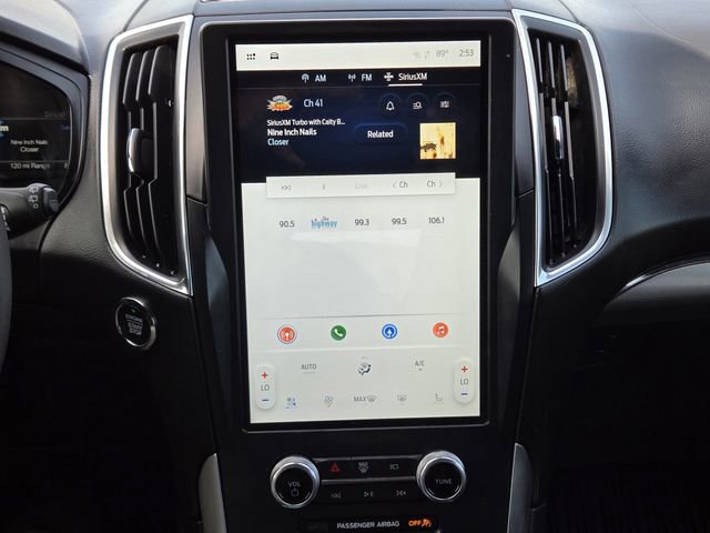 Used 2022 Ford Edge Titanium w/ Equipment Group 301A AWD/4WD image 16