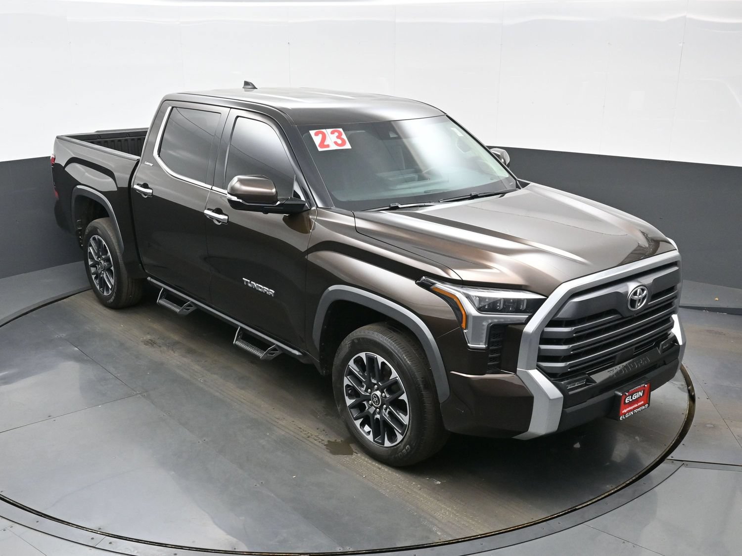 Used 2023 Toyota Tundra Limited AWD/4WD image 34