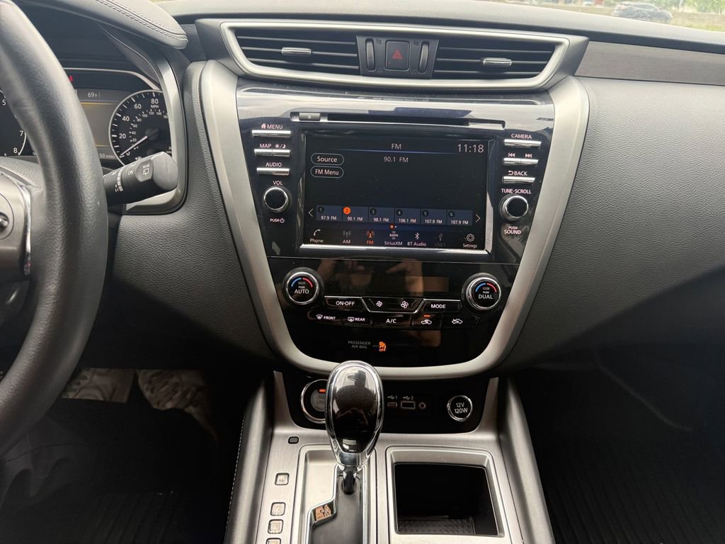 Used 2023 Nissan Murano SL w/ SL Moonroof Package FWD image 15
