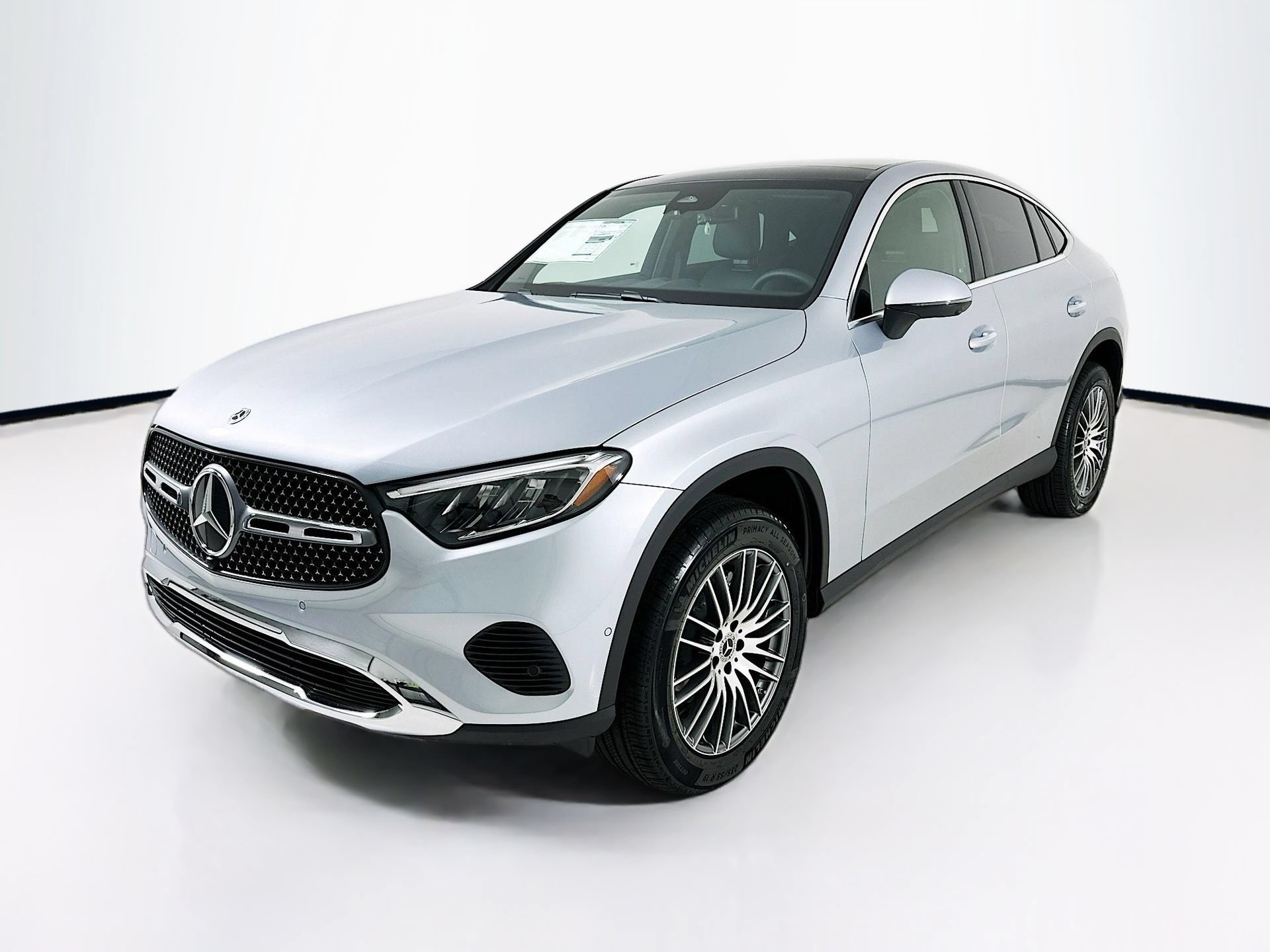 New 2026 Mercedes-Benz GLC 300 4MATIC image 3
