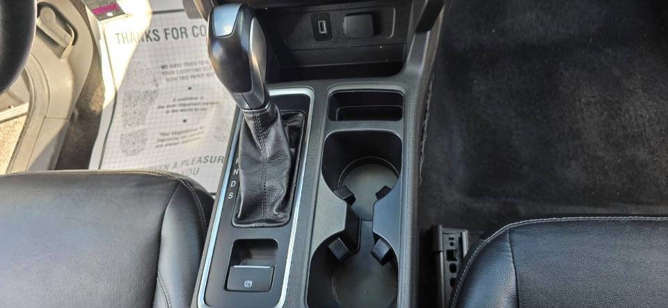 Used 2018 Ford Escape SEL image 45