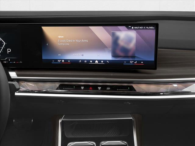 New 2026 BMW 760i xDrive image 7