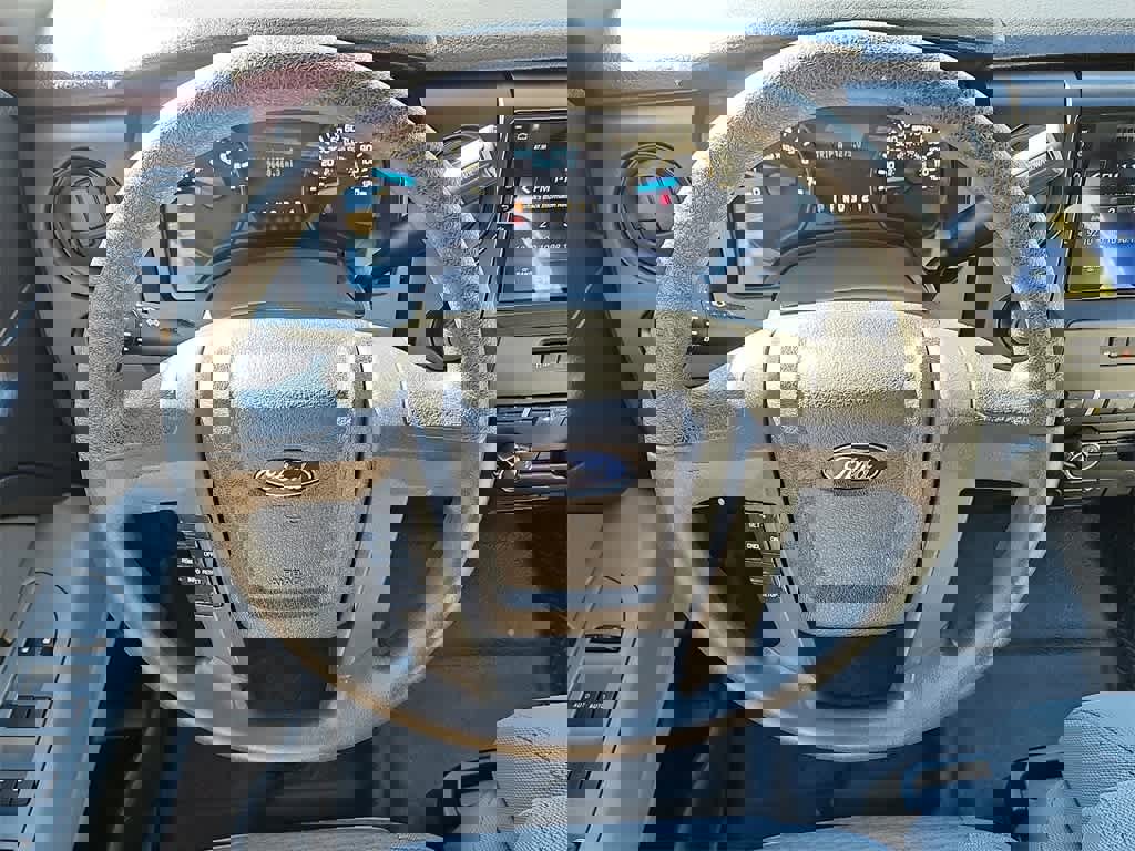 Used 2014 Ford F150 STX image 16