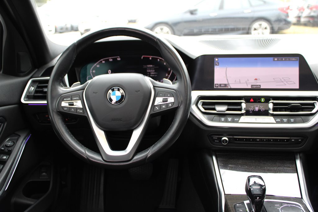 Used 2020 BMW 330i Sedan w/ Convenience Package RWD image 13