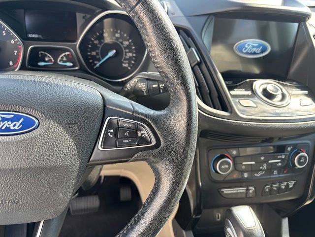 Used 2019 Ford Escape Titanium AWD/4WD image 17