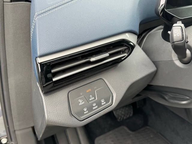 New 2025 Volkswagen ID.4 Pro S AWD/4WD image 32