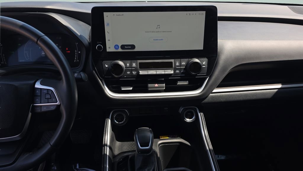 Certified 2024 Toyota Grand Highlander XLE image 15