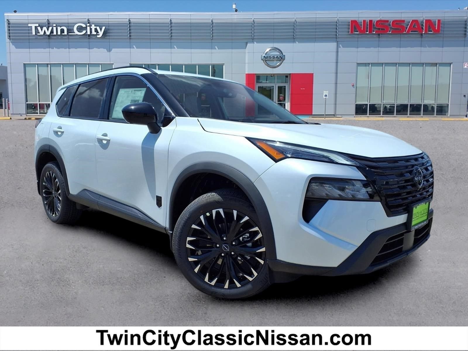 New 2026 Nissan Rogue Dark Armor FWD image 1
