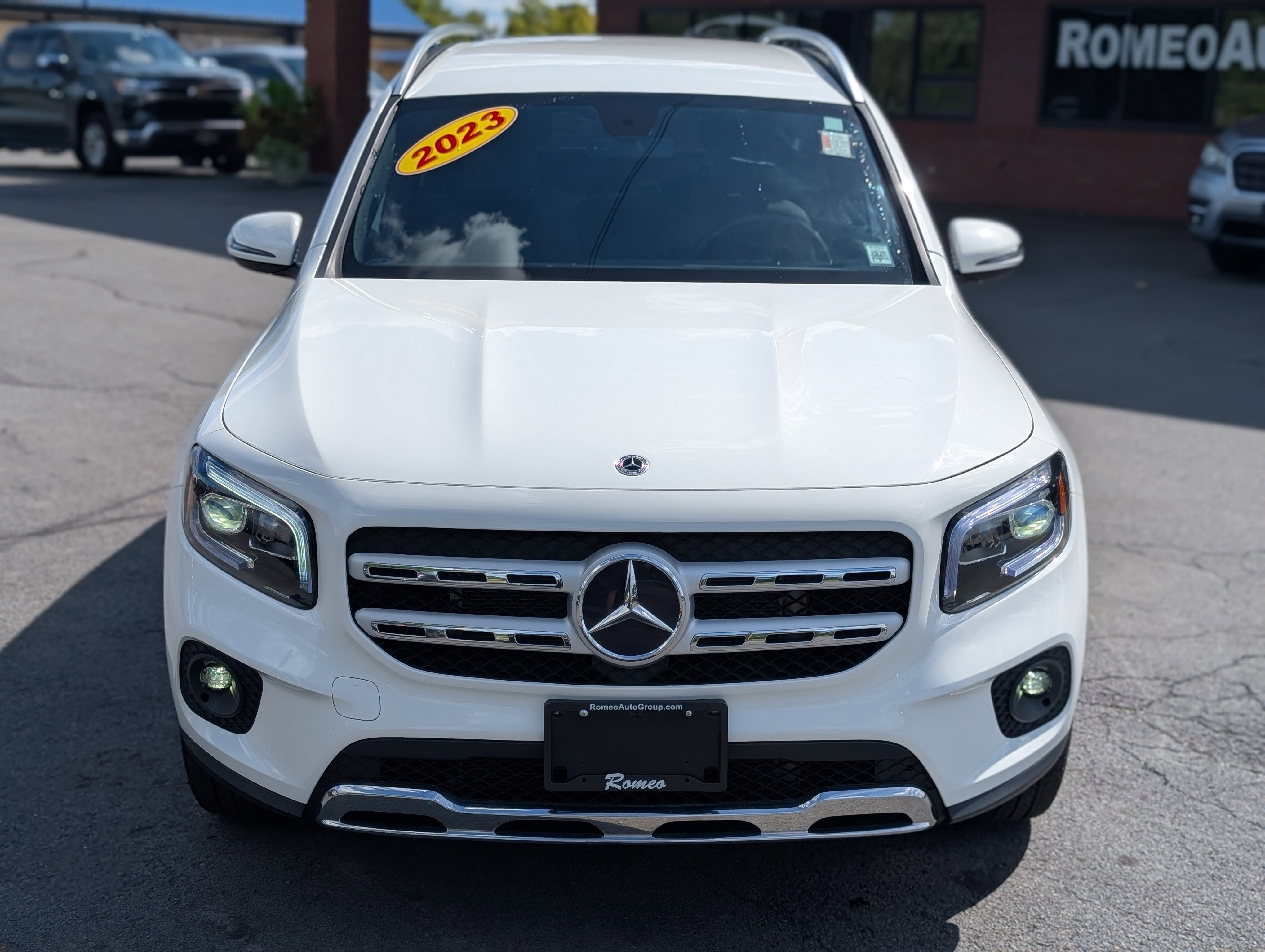 Used 2023 Mercedes-Benz GLB 250 4MATIC image 14