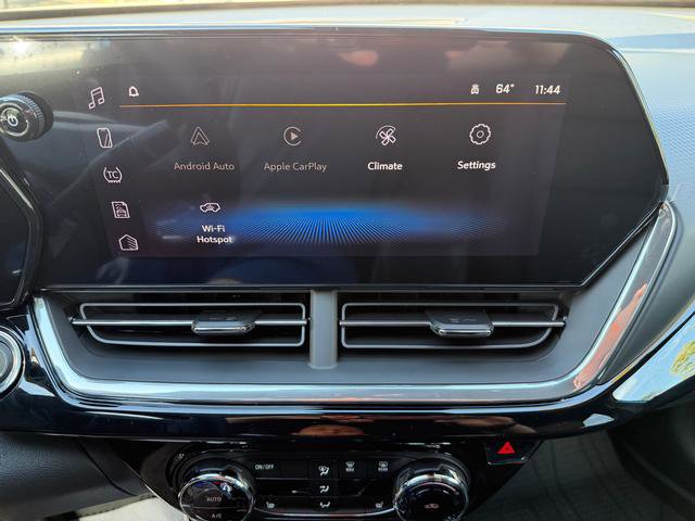 New 2025 Chevrolet Trax RS w/ Driver Confidence Package image 17