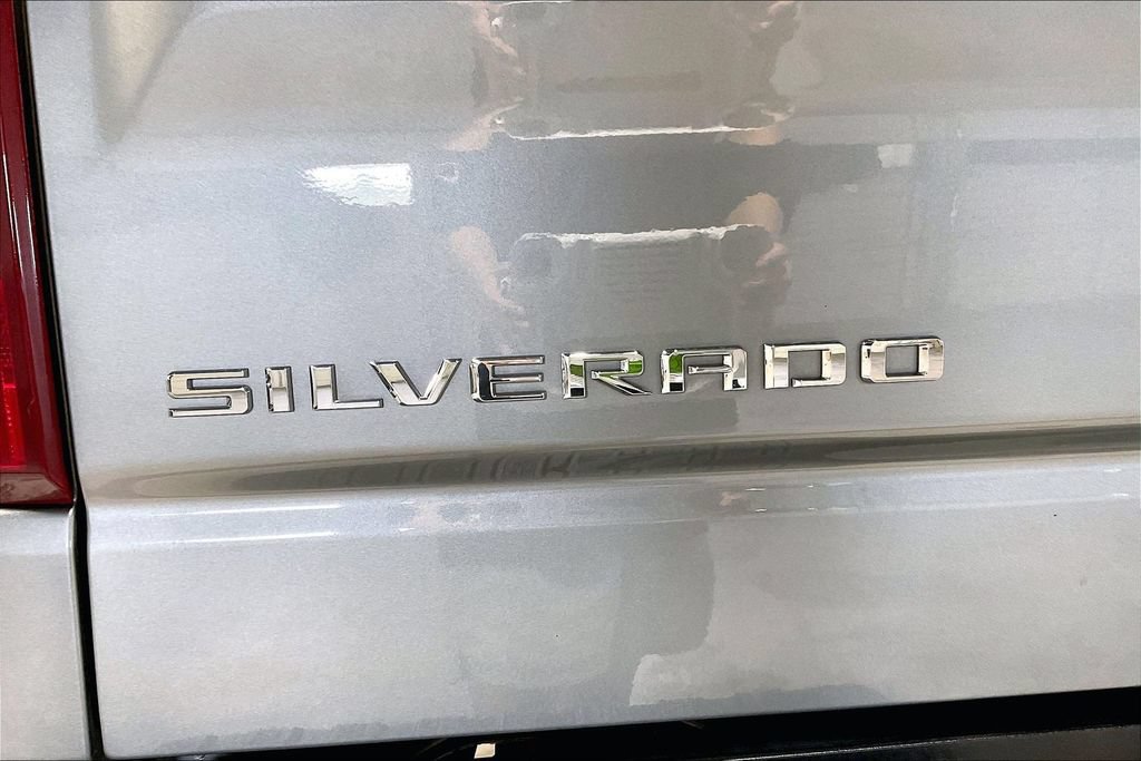 Used 2026 Chevrolet Silverado 1500 Custom RWD image 39