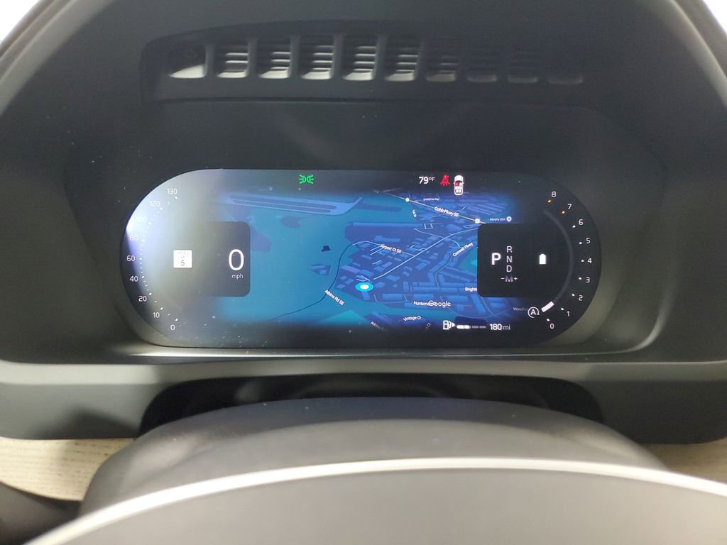 Certified 2025 Volvo XC90 B6 Core w/ Climate Package image 30