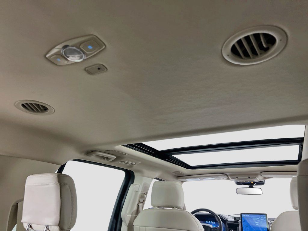 Certified 2024 Ford Expedition Platinum AWD/4WD image 40