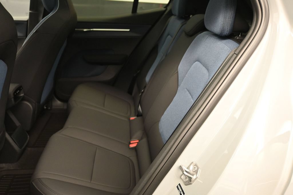 New 2026 Volvo EX30 Plus w/ Climate Package AWD/4WD image 13