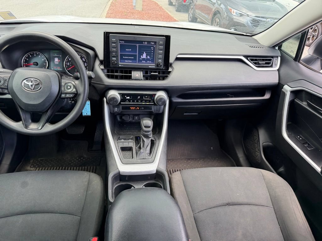 Used 2021 Toyota RAV4 LE FWD image 20