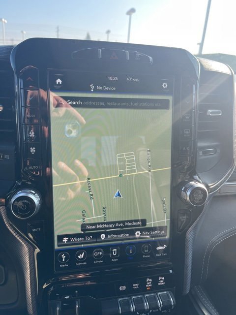 Used 2019 RAM 2500 Limited image 17