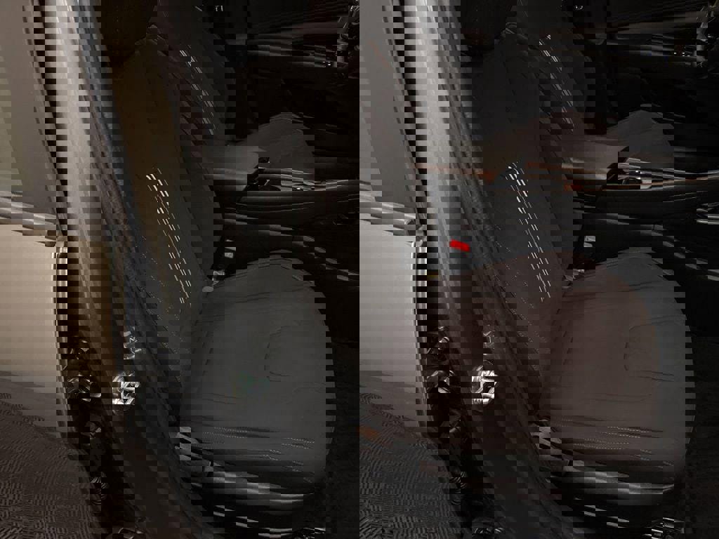 New 2025 Hyundai Elantra SEL image 22