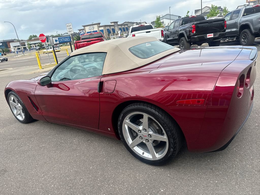 Used 2006 Chevrolet Corvette Convertible w/ Preferred Equipment Group RWD image 3