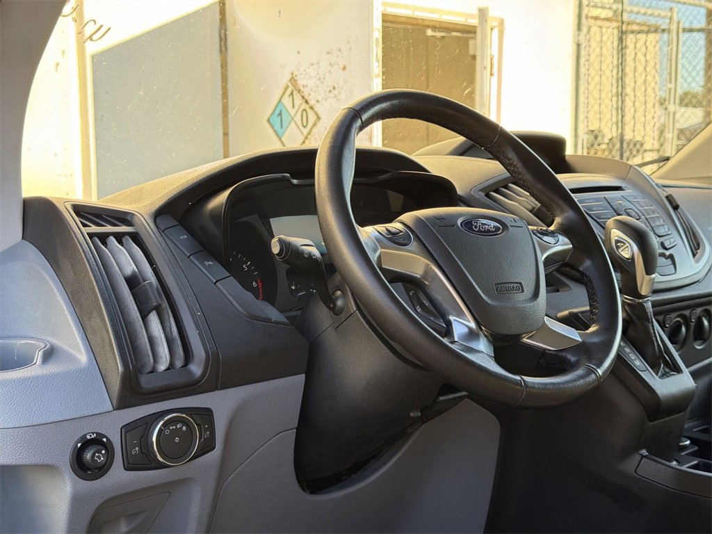 Used 2019 Ford Transit 250 130 Low Roof image 6