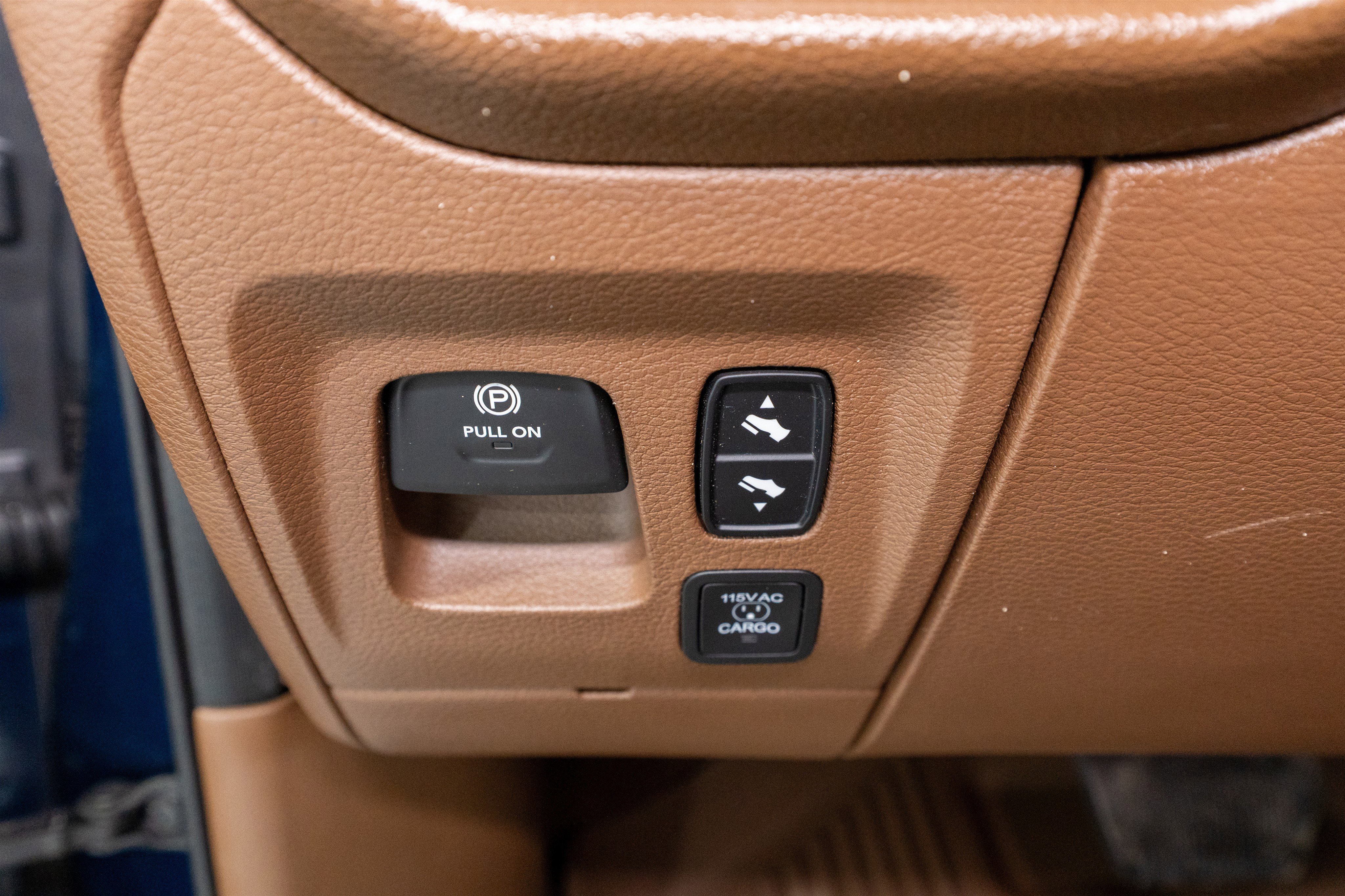 Used 2020 RAM 1500 Laramie image 33