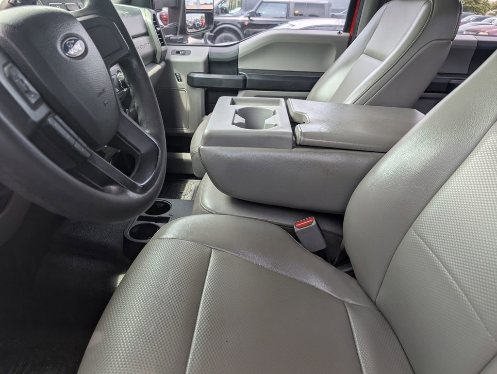 Used 2017 Ford F250 XL w/ Power Equipment Group AWD/4WD image 8