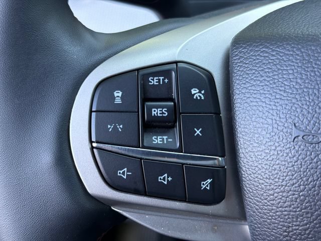 Used 2025 Ford Explorer Active w/ Active Comfort Package RWD image 25
