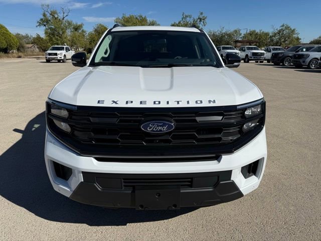 New 2025 Ford Expedition Max Active image 2