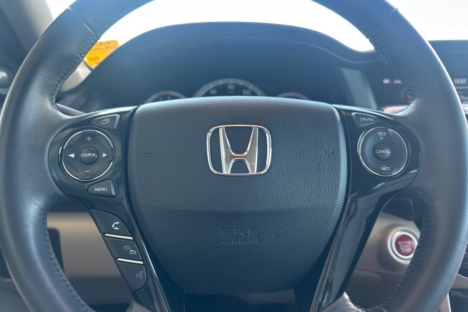 Used 2016 Honda Accord EX-L image 25