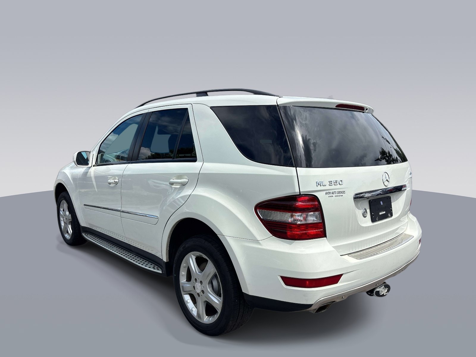 Used 2009 Mercedes-Benz ML 350 4MATIC image 4
