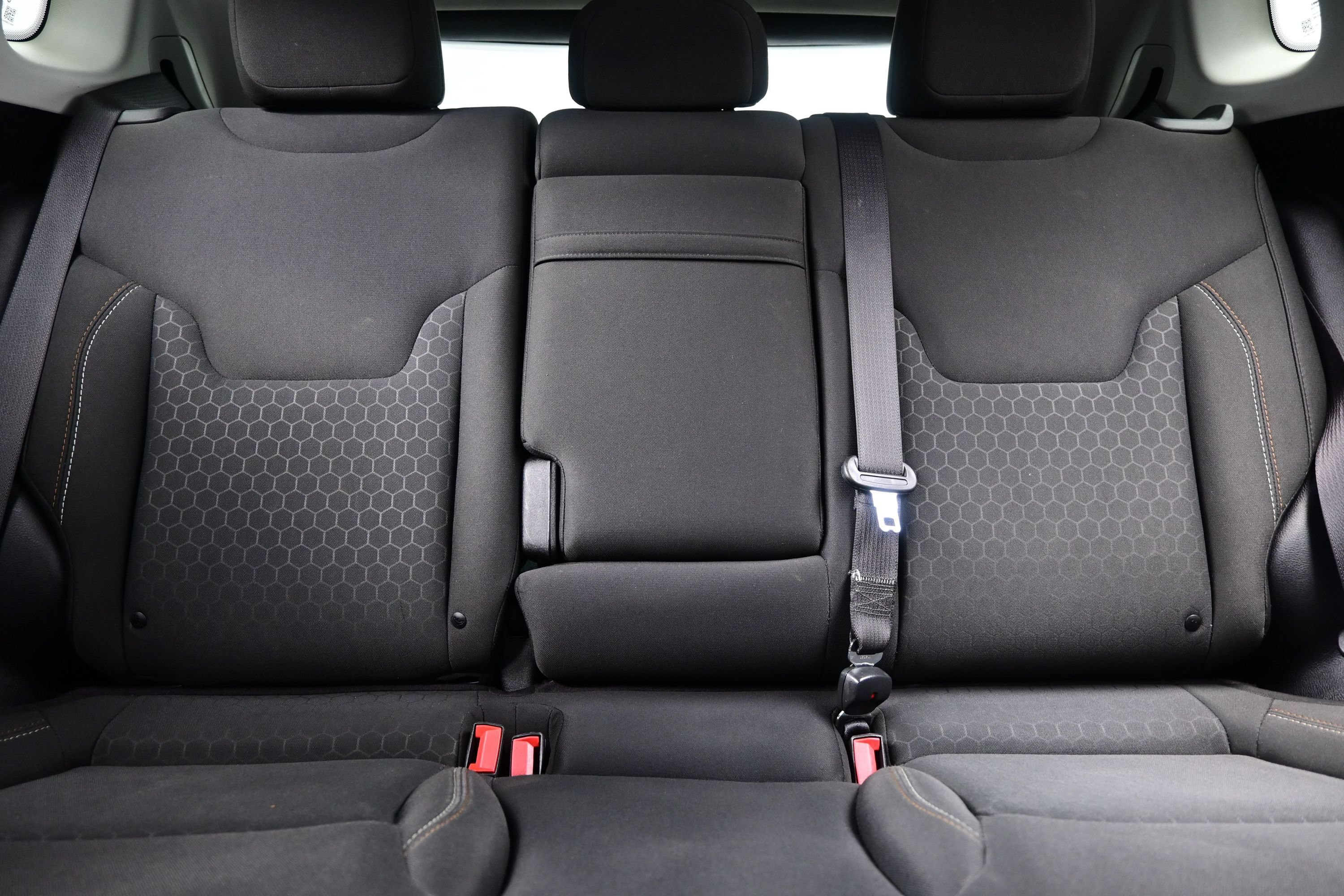Used 2019 Jeep Compass Sport FWD image 13