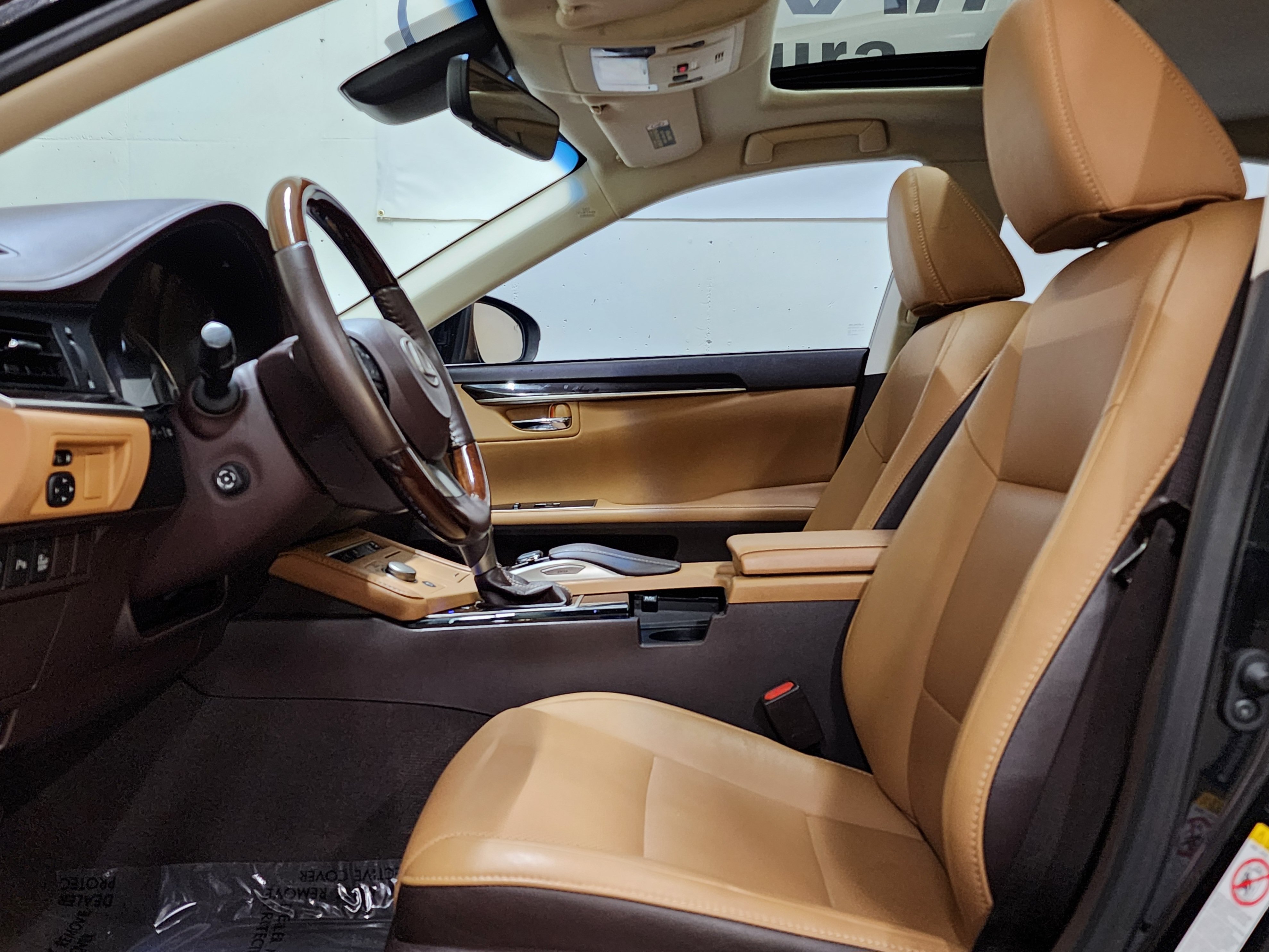 Used 2018 Lexus ES 350 F Sport w/ Navigation System Package FWD image 14