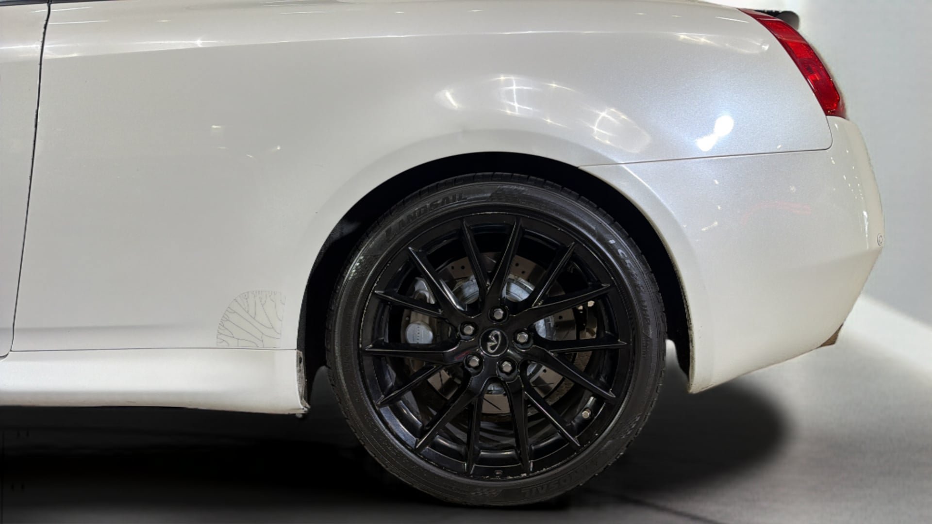 Used 2015 INFINITI Q60 Sport Limited RWD image 37