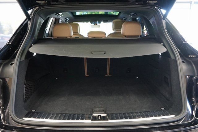 Used 2020 Porsche Cayenne image 52