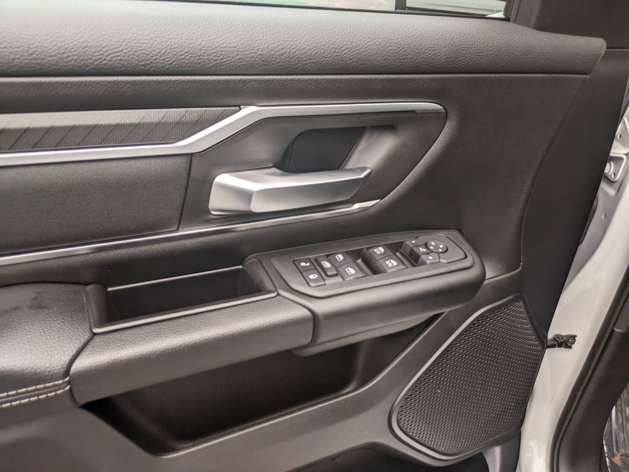 Used 2025 RAM 1500 Big Horn image 15