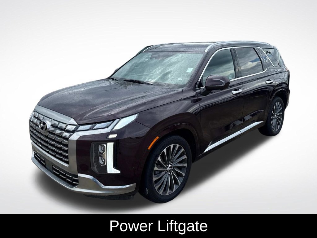Used 2024 Hyundai Palisade Calligraphy FWD image 3